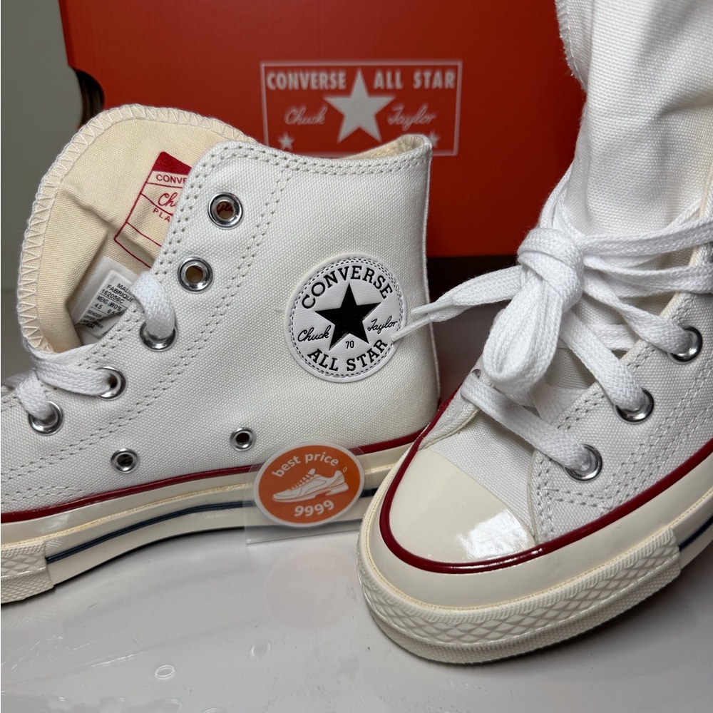 ​Converse - Size 6.5 - Women's Chuck 70 Vintage Canvas High Top Shoes - New